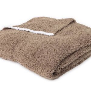 Barefoot dreams throw